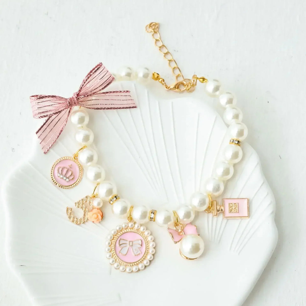 Pet Bow Pearl Collar Cat Jewelry Chihuahua Accessories Pendant Princess Necklace Dog Sweet Decorations Puppy Rhinestone Collar