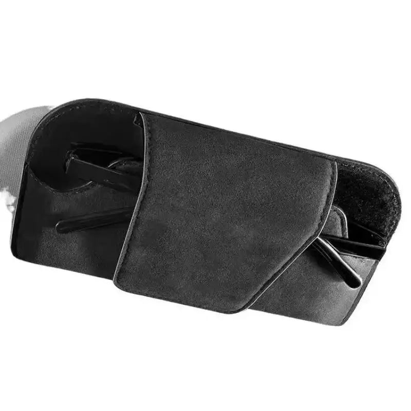 Car Glasses Case Auto Sun Visor Premium Suede Glasses Holder Wear-Resistant Sunglasses Protective Box Universal Car Accessories